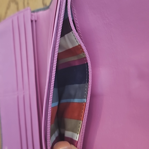 Coach Legacy Garcia Trifold gray leather wallet with pink interior - Picture 8 of 15